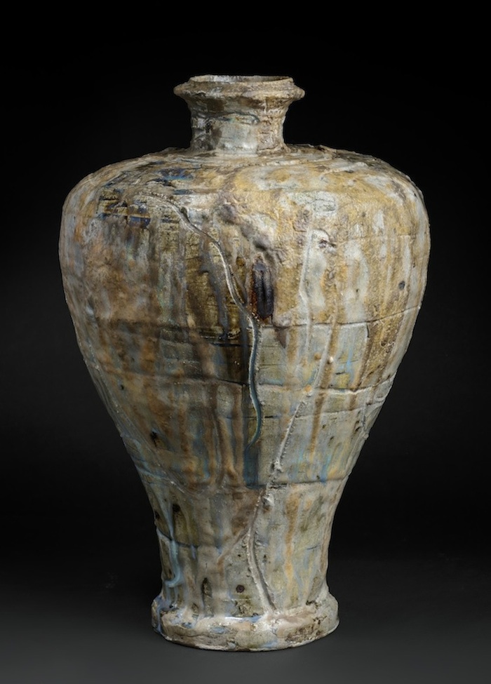 juD֕rqv@Okabe Mineo Bottle, Ash glaze